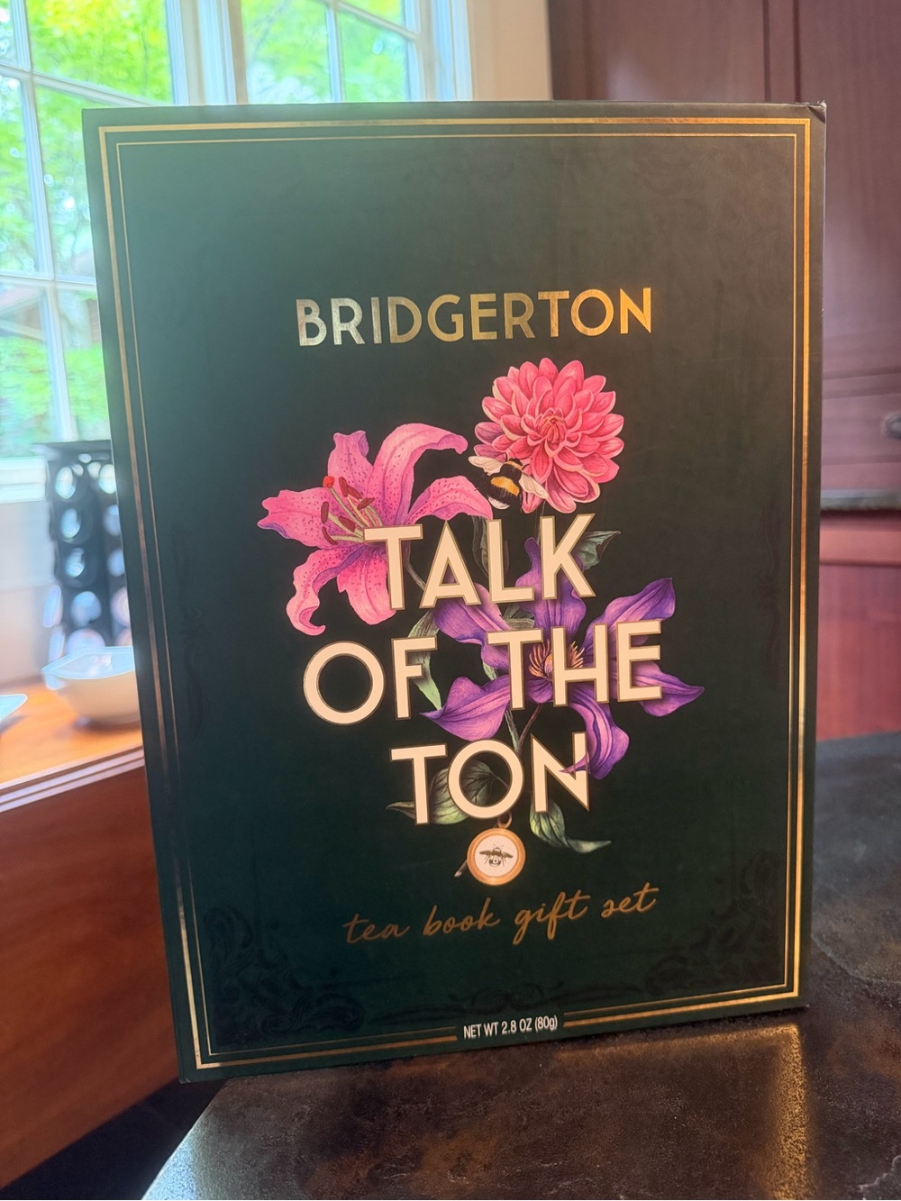 Bridgerton NWT “Talk of the Ton” Tea Book Gift Set - 8 Assorted Flavored Teas